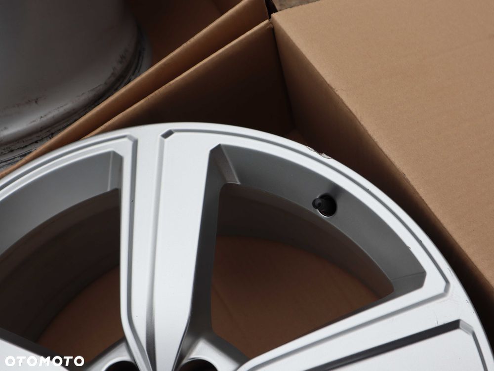 Felgi Audi Q7 Q5 E-TRON A5 A6 A7 OE 4KE 601025S 9J 20 Cali Oryginalne - 9