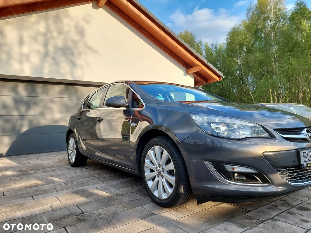 Opel Astra 1.4 Turbo Exklusiv - 38