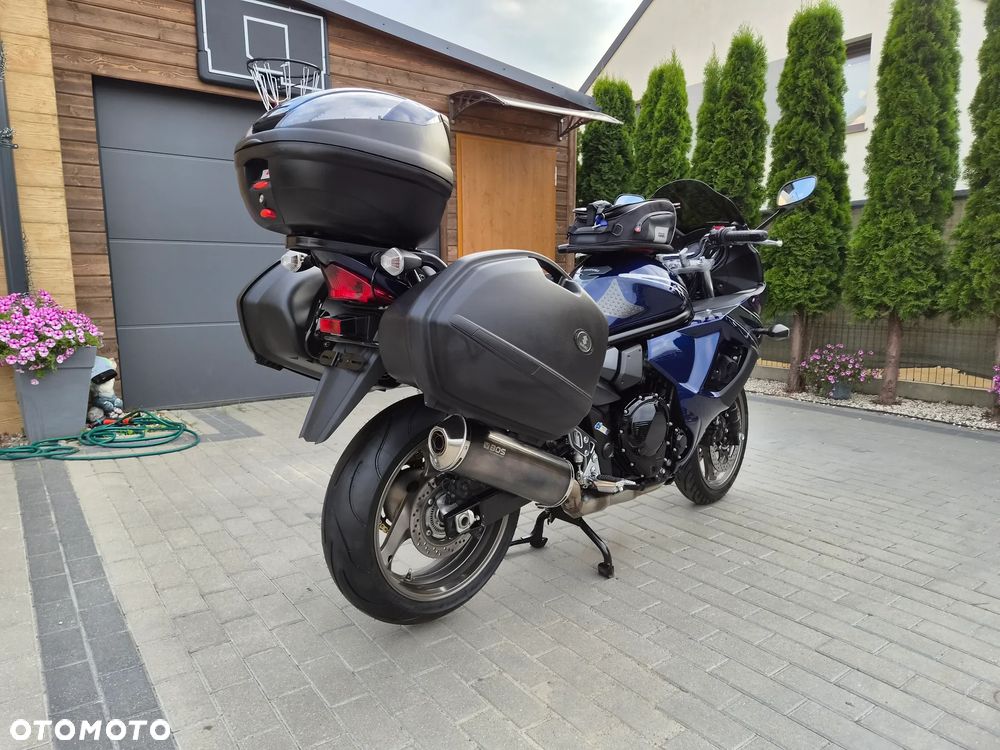 Suzuki GSX - 15