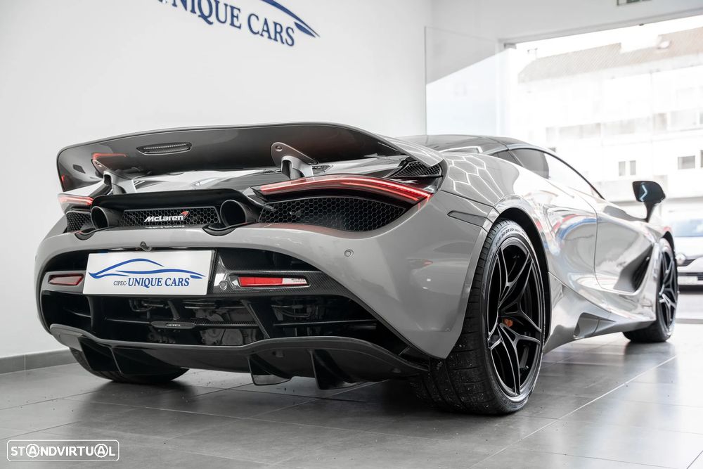 McLaren 720 - 12