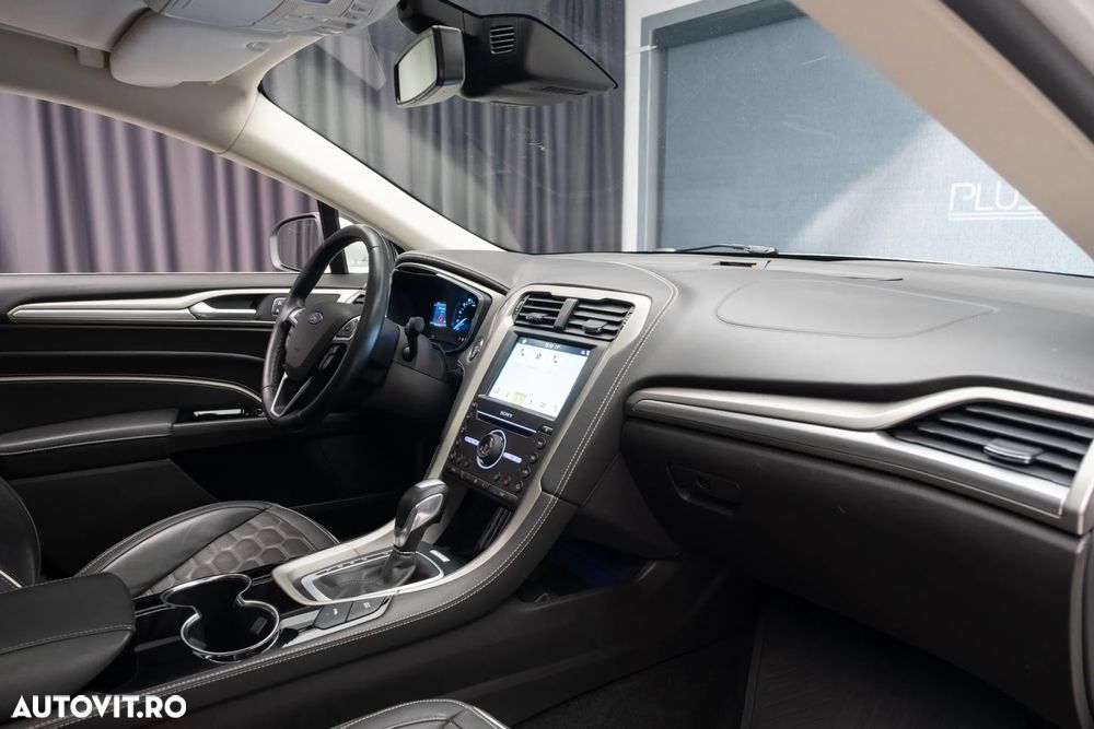 Ford Mondeo 2.0 CVT VIGNALE - 31