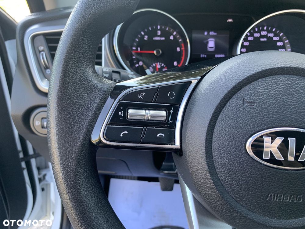 Kia Ceed 1.6 CRDi SCR S - 16