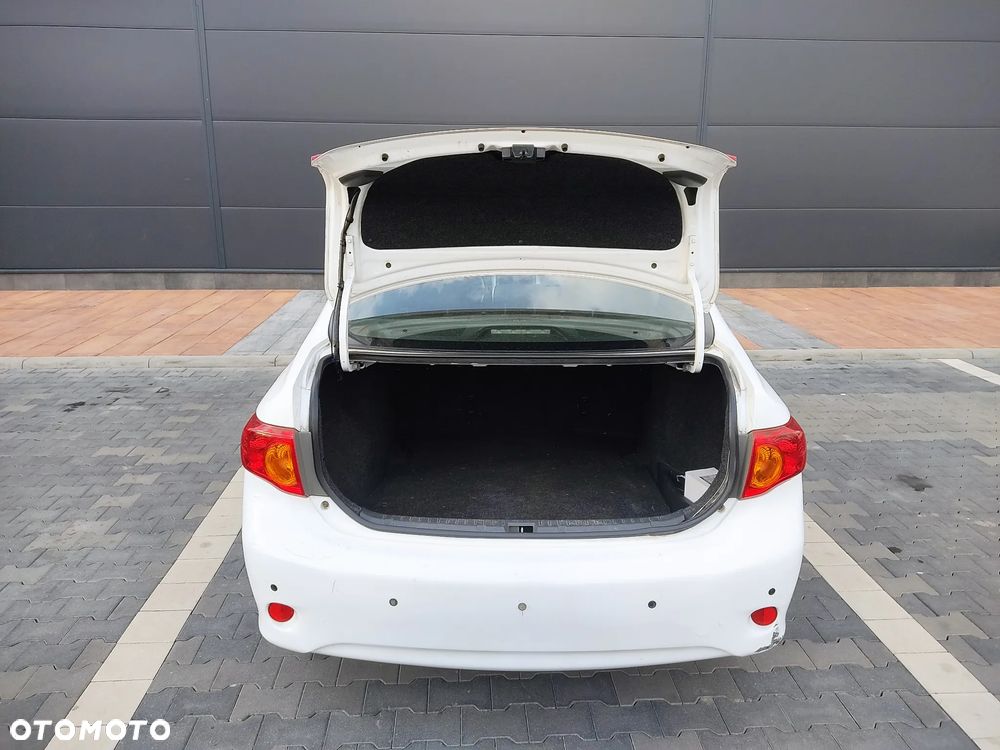 Toyota Corolla 1.6 VVT-i Terra - 7