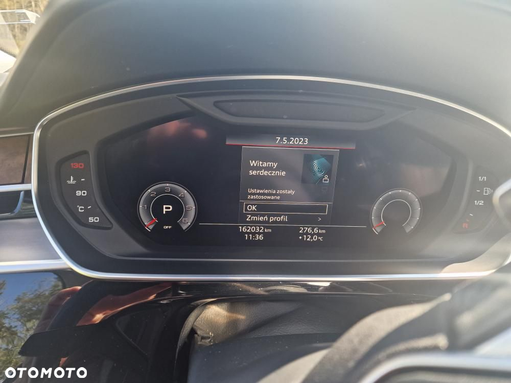 Audi A8 - 5