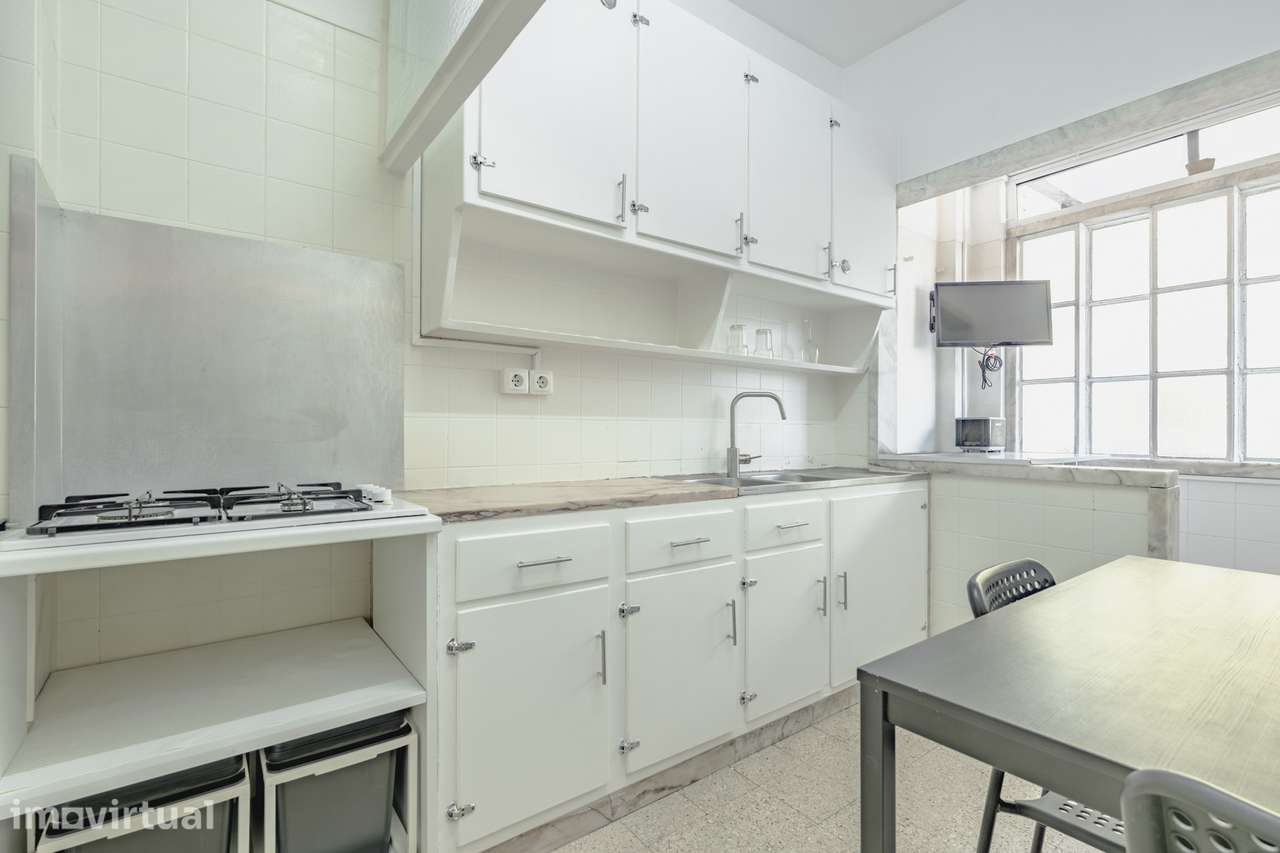 Apartamento T2 junto ao METRO Olaias - Grande imagem: 3/22