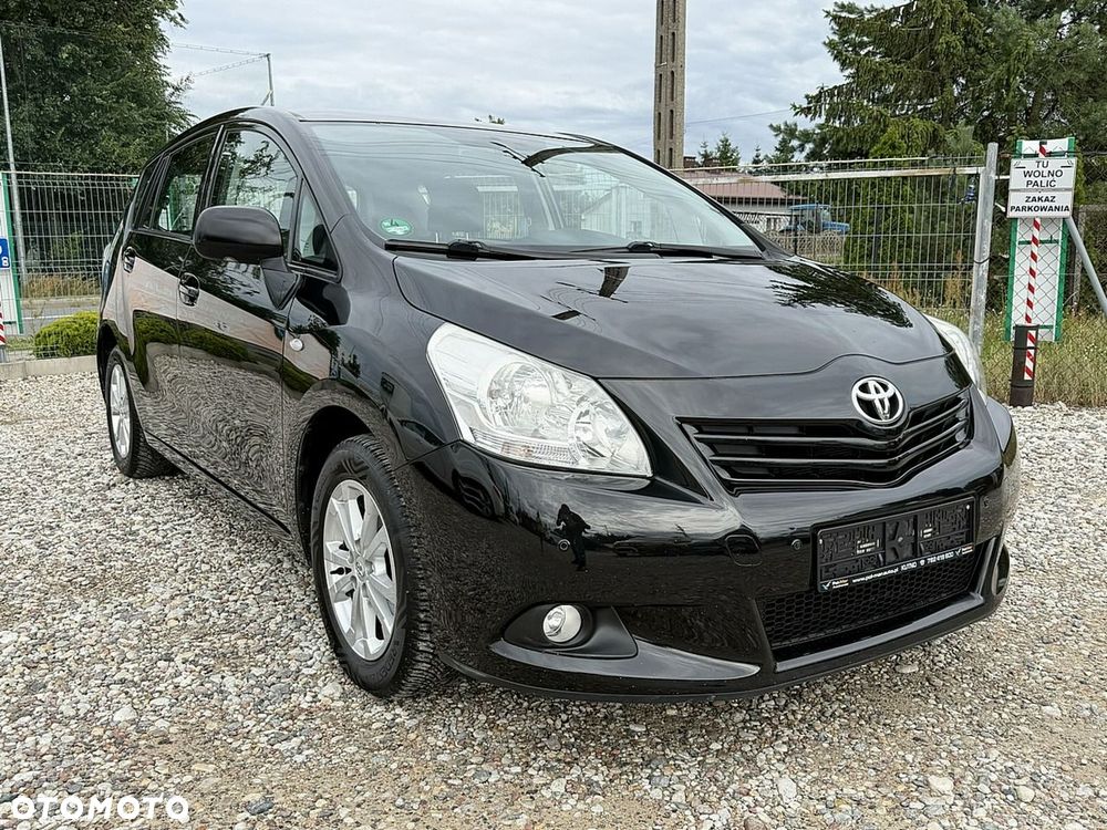 Toyota Verso - 2