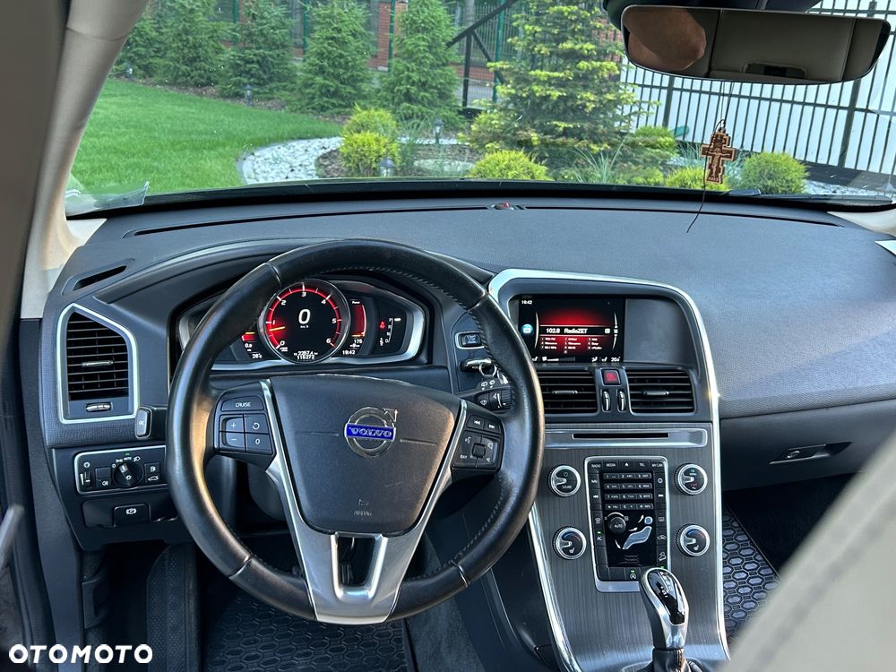 Volvo XC 60 D4 AWD Summum - 15