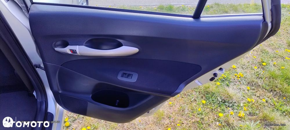 Toyota Auris 1.6 VVT-i Sol - 25