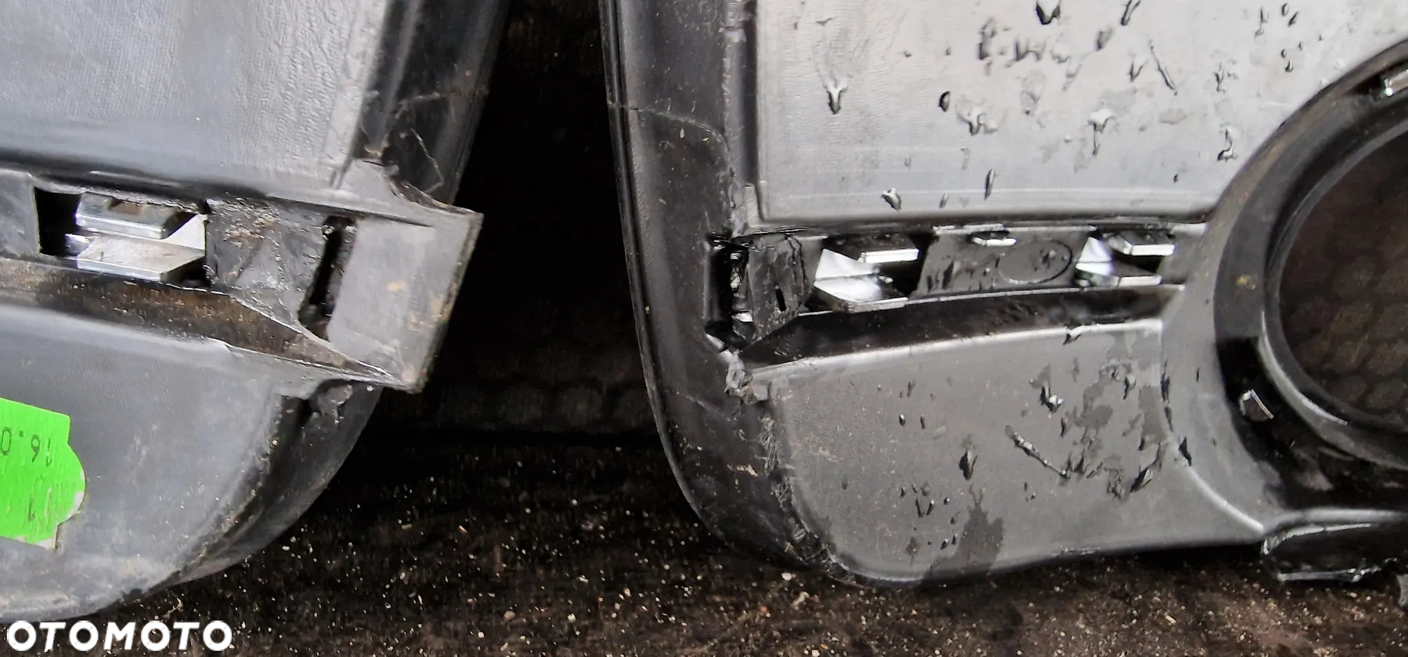 KRATKA ZDERZAKA HALOGENU PRAWA LEWA  8P0807682J 8P0807681AA AUDI A3 8P LIFT 5D - 14