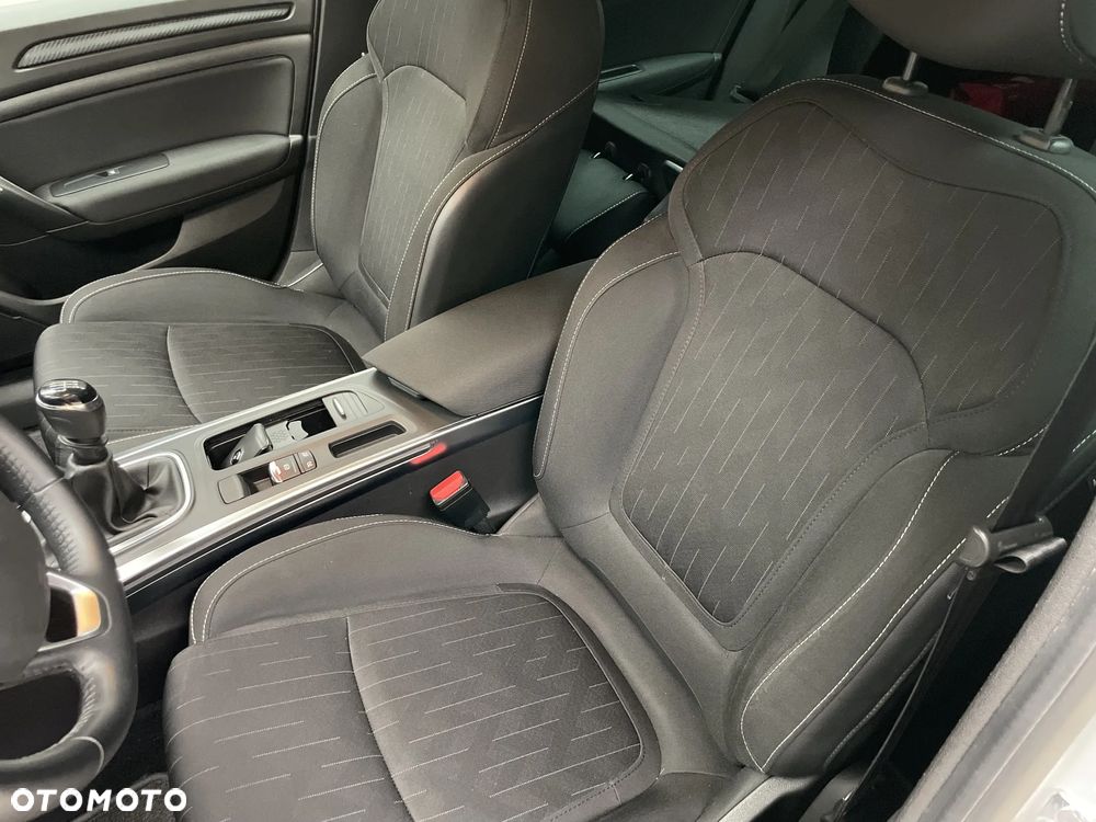 Renault Megane 1.3 TCe FAP Limited - 12