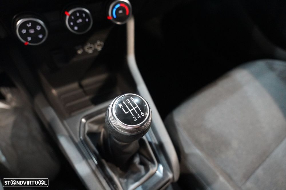 Renault Clio - 19