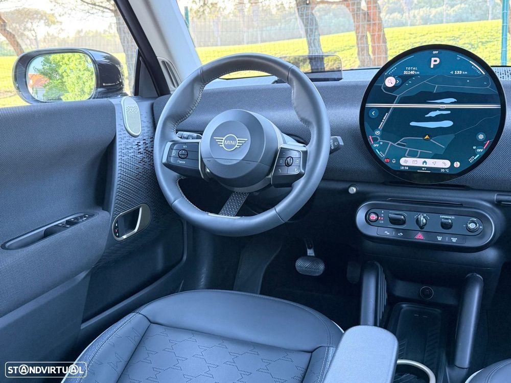 MINI 3 Portas Cooper E Classic L - 24