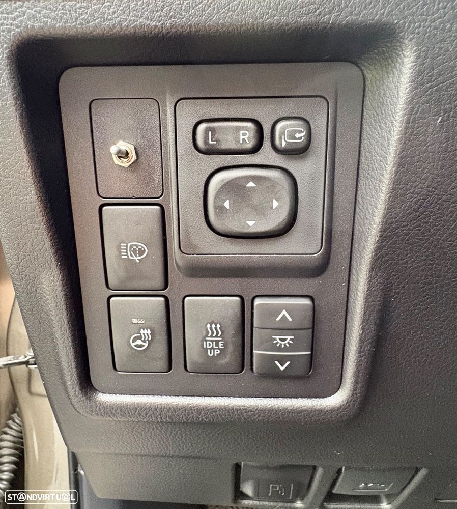 Toyota Land Cruiser 2.8 D-4D Auto - 13