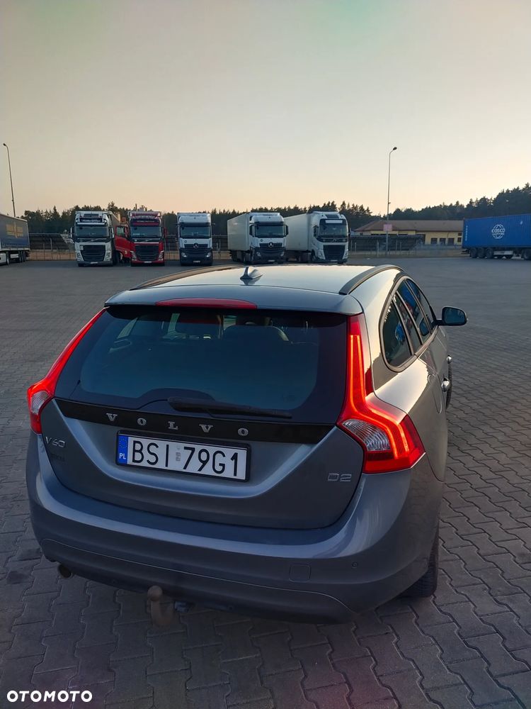 Volvo V60 D2 - 5