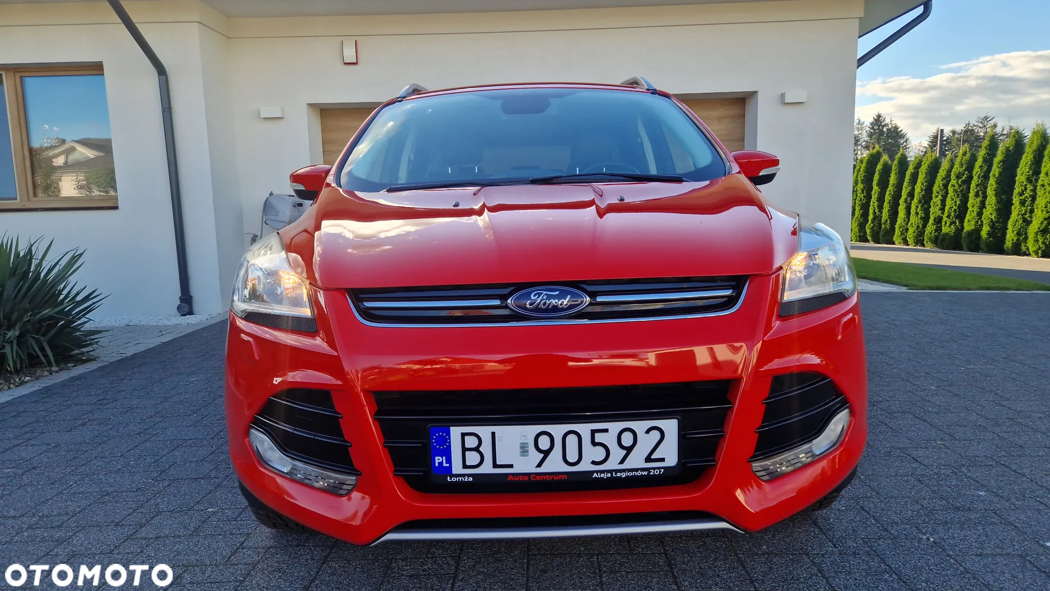 Ford Kuga 2.0 TDCi FWD Titanium - 28