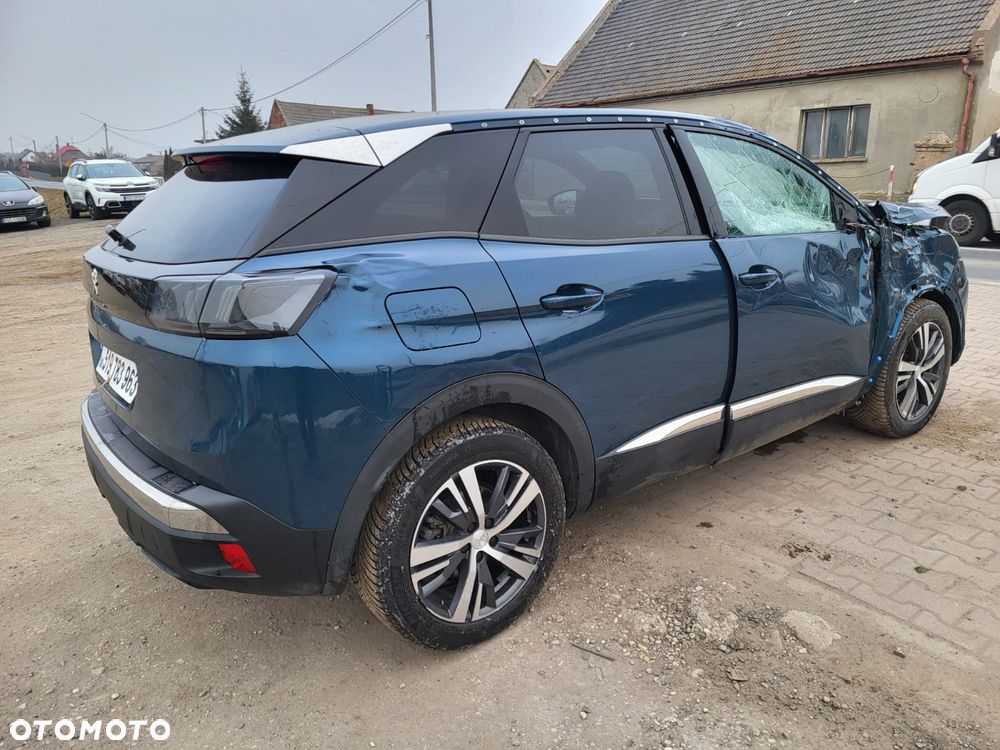 Peugeot 3008 1.2 PureTech mHEV Active Pack S&S e-DCS6 - 11