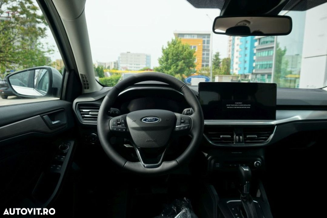 Ford Focus - 15