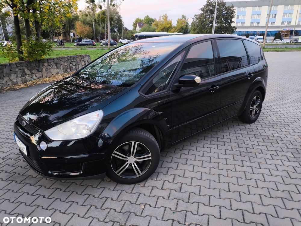 Ford S-Max 2.0 TDCi DPF Titanium - 16