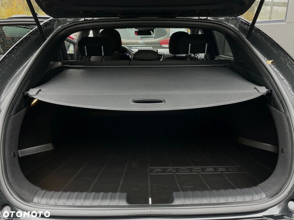 Kia ProCeed 1.5 T-GDI GT Line - 34