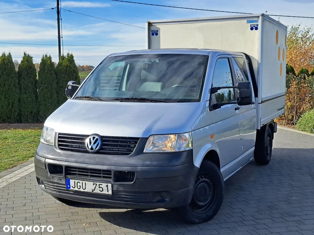 Volkswagen Transporter - 1