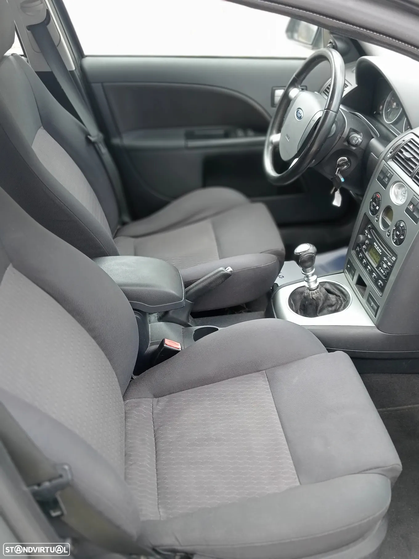 Ford Mondeo SW 2.0 TDdi Trend - 6