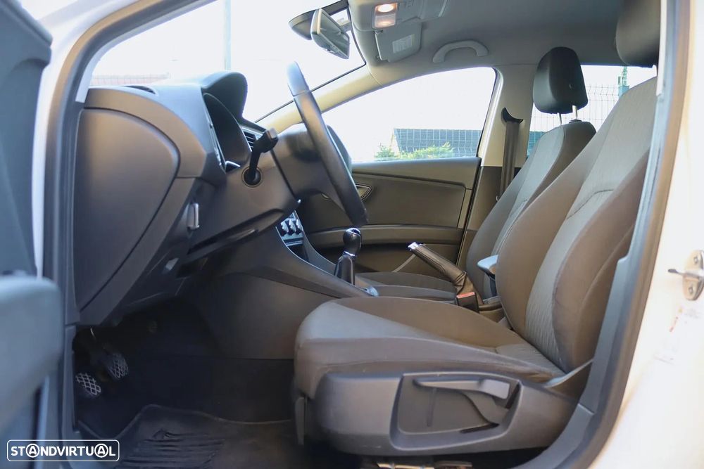 SEAT Leon ST 1.6 TDI Style Ecomotive - 14