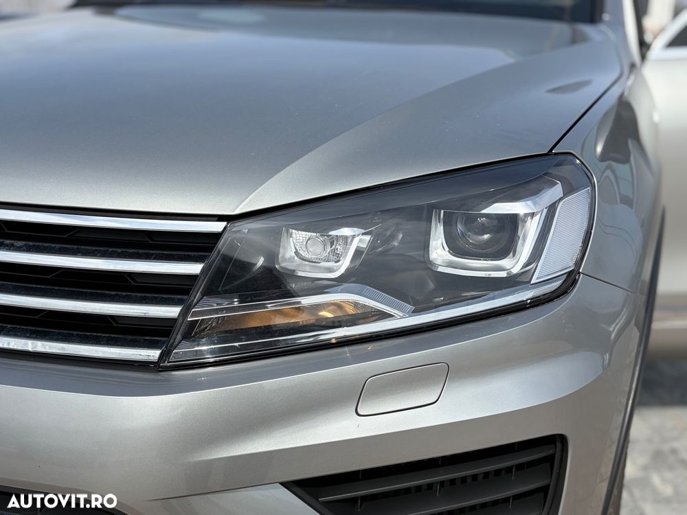 Volkswagen Touareg 3.0 V6 TDI SCR Blue Motion DPF Automatik Executive Edition - 16