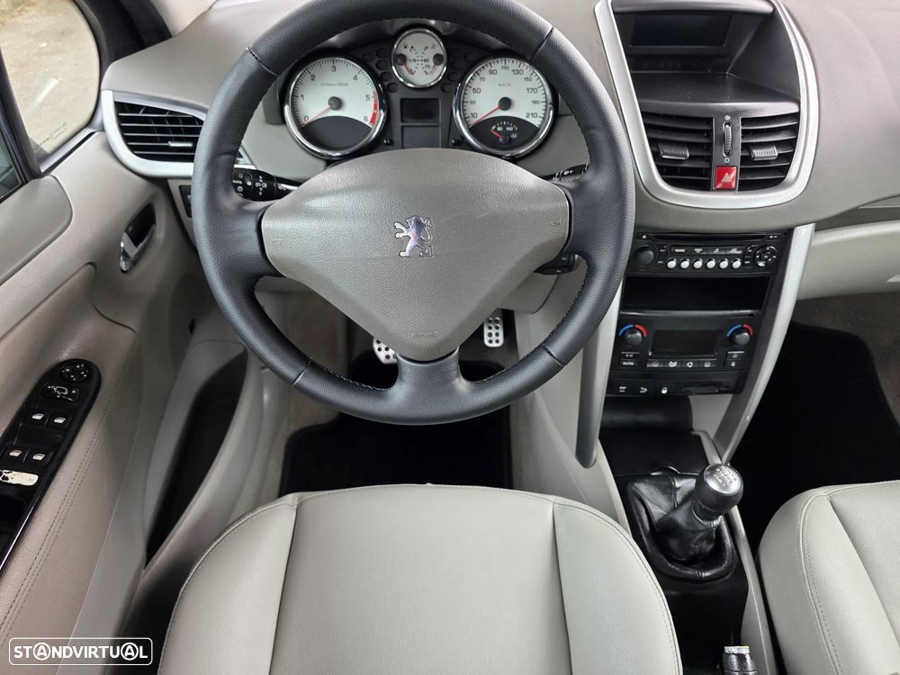 Peugeot 207 1.6 HDi Sport - 23