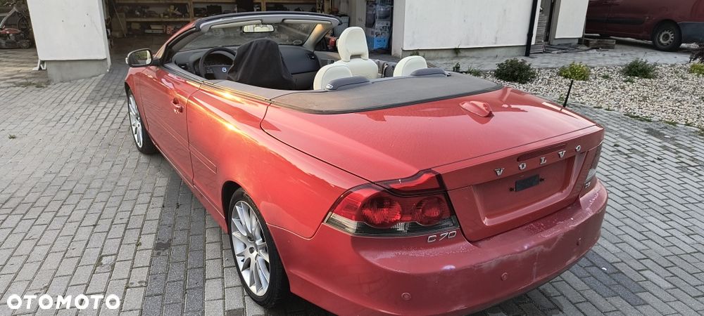 Volvo C70 - 4