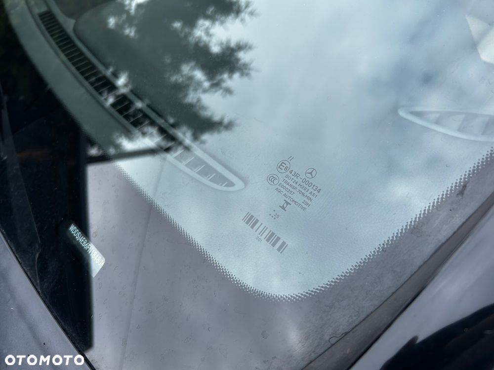 Mercedes-Benz CLA 250 7G-DCT - 12