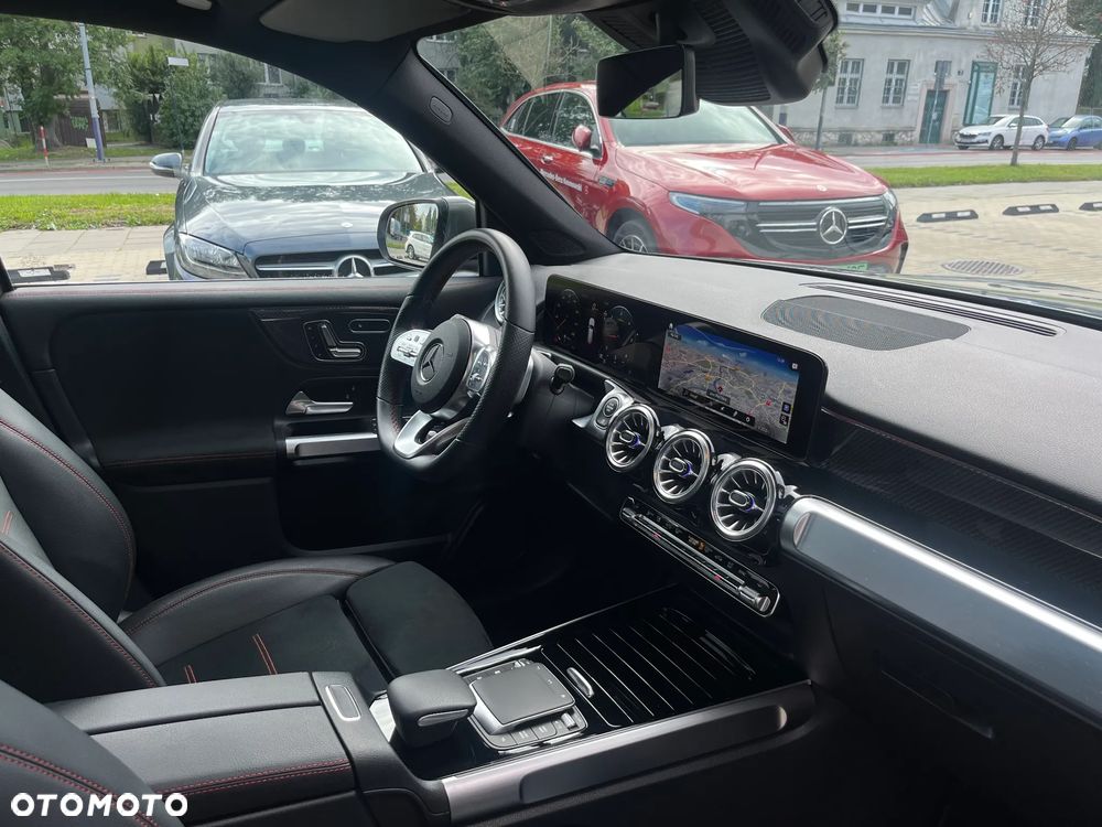 Mercedes-Benz GLB 200 d 4-Matic AMG Line 8G-DCT - 13