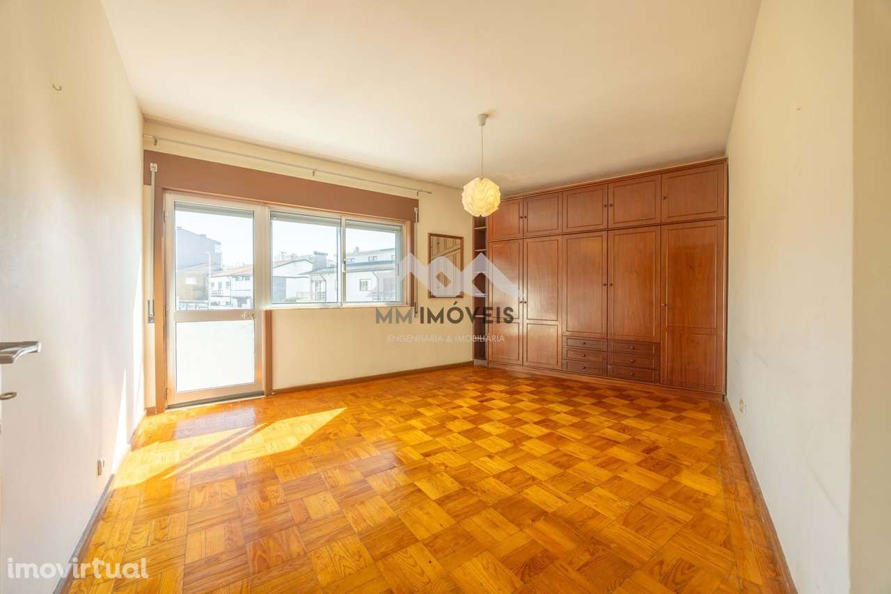 Imóvel Único: Habitação + Espaço Comercial | Excelente Oportunidade de - Grande imagem: 5/29