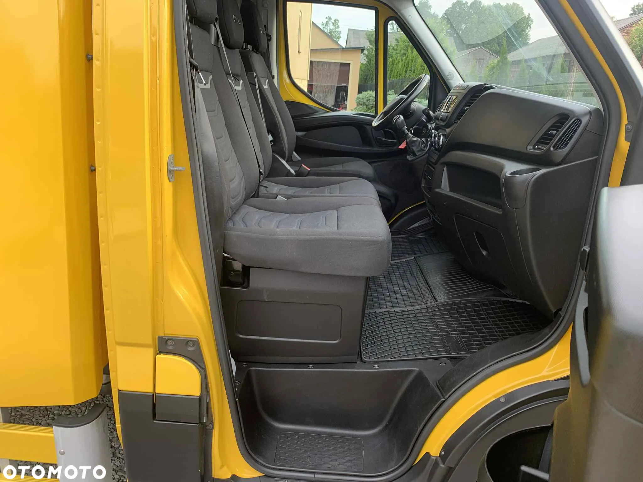 Iveco Daily 35S18 POMOC DROGOWA Piękne Zadbany - 34
