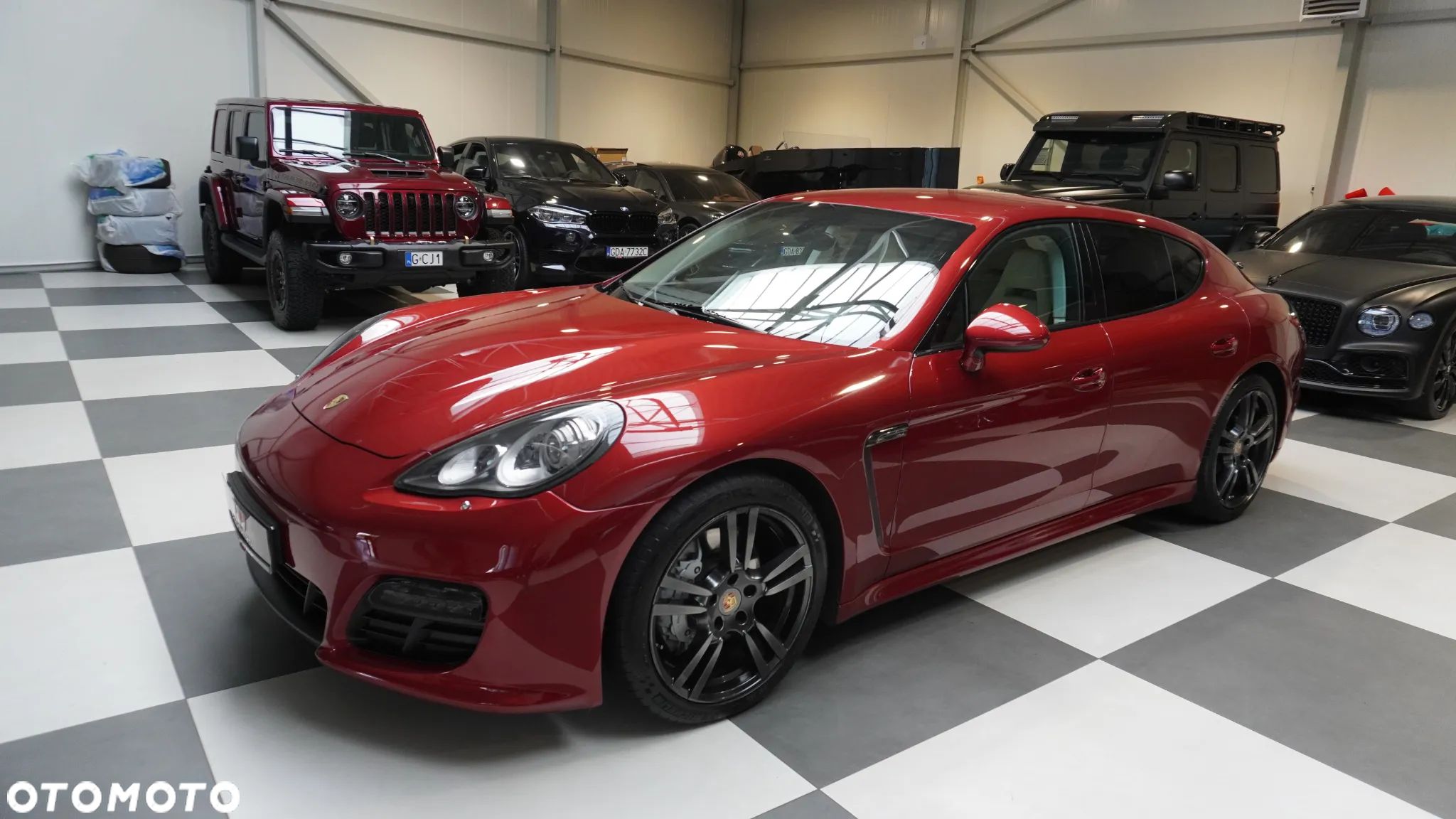Porsche Panamera 4S - 1