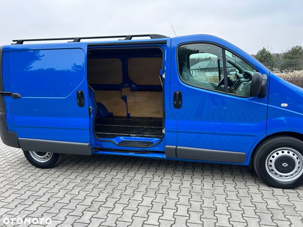 Renault Trafic - 10