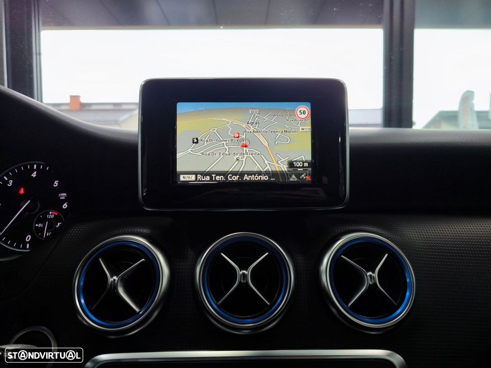 Mercedes-Benz A 180 - 13