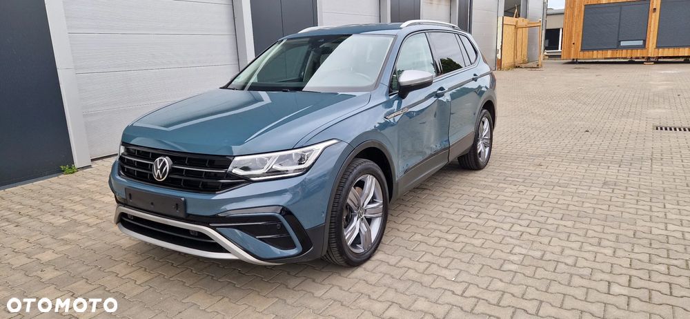 Volkswagen Tiguan Allspace 2.0 TDI SCR 4Motion DSG Elegance - 2