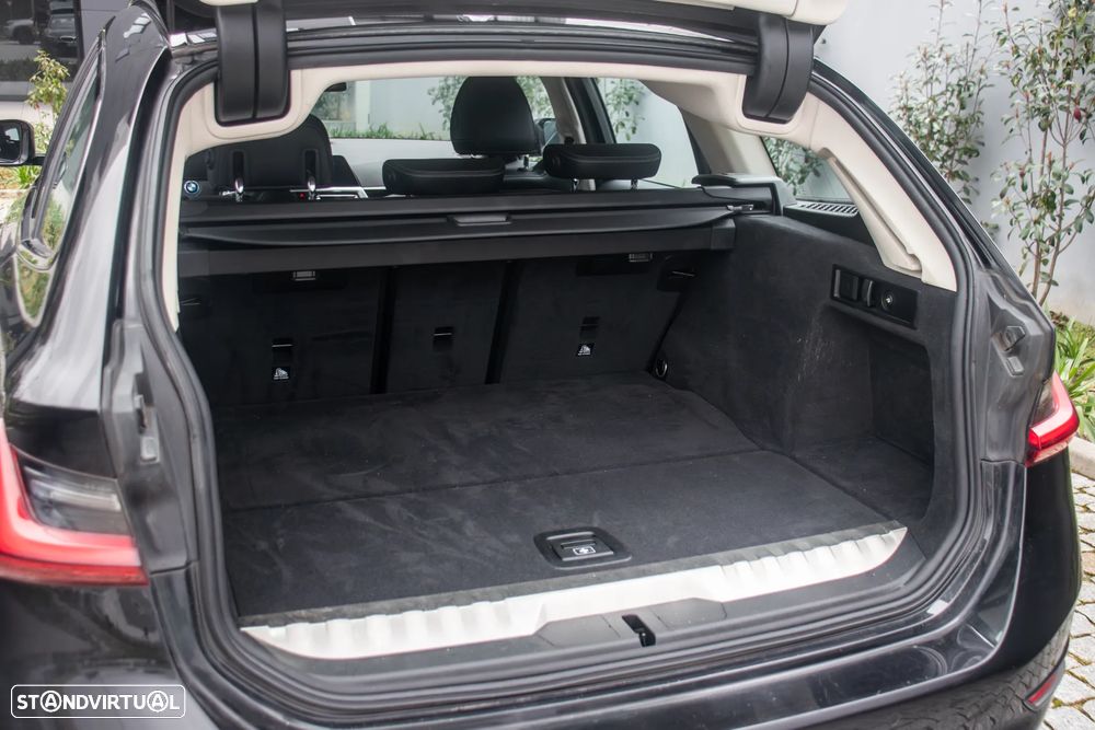 BMW 330 e Line Sport Auto - 19