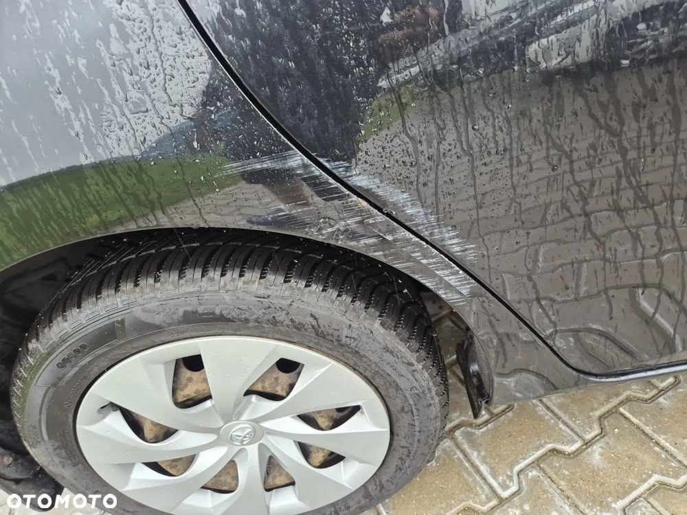 Toyota Auris 1.6 D-4D Dynamic - 7