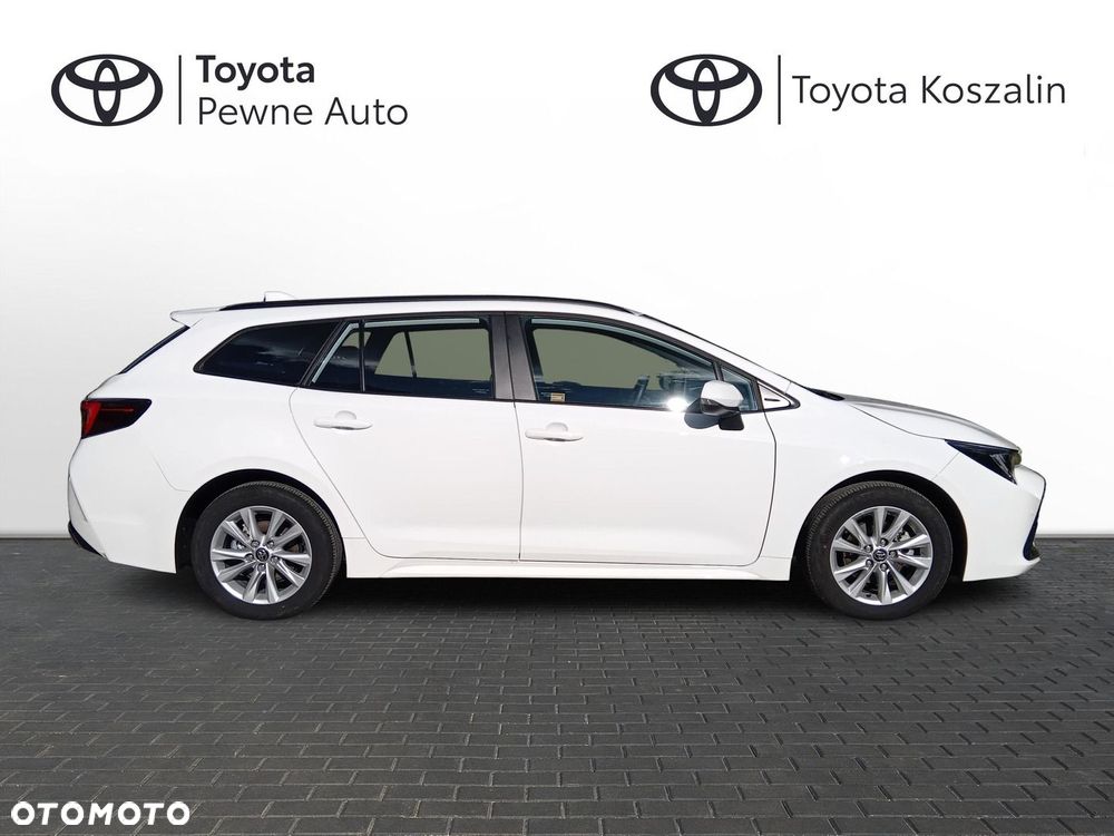 Toyota Corolla 1.8 Hybrid Comfort - 23
