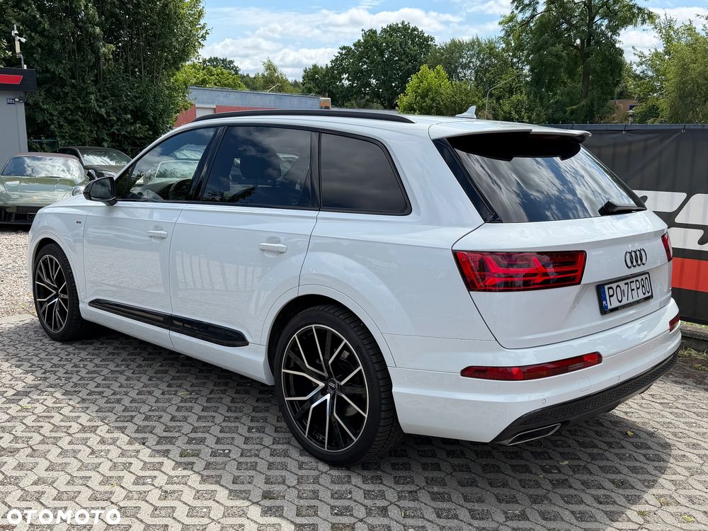 Audi Q7 - 9
