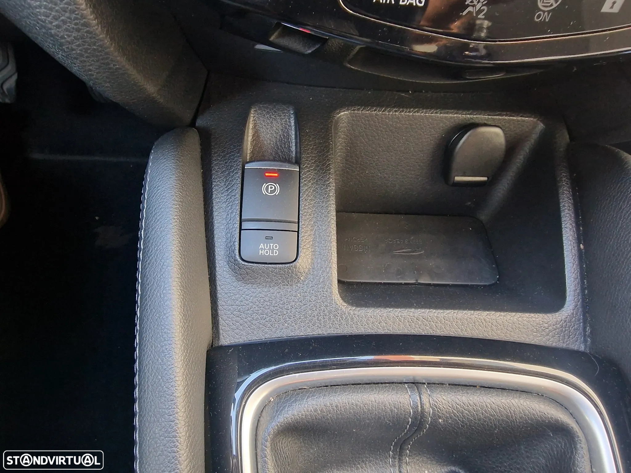 Nissan Qashqai 1.5 dCi N-Connecta - 16
