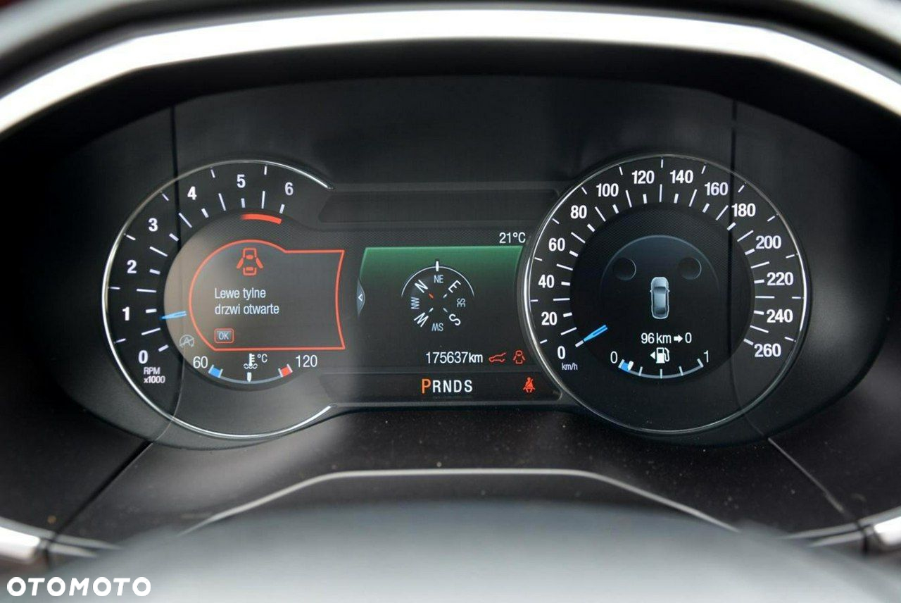 Ford S-Max - 30