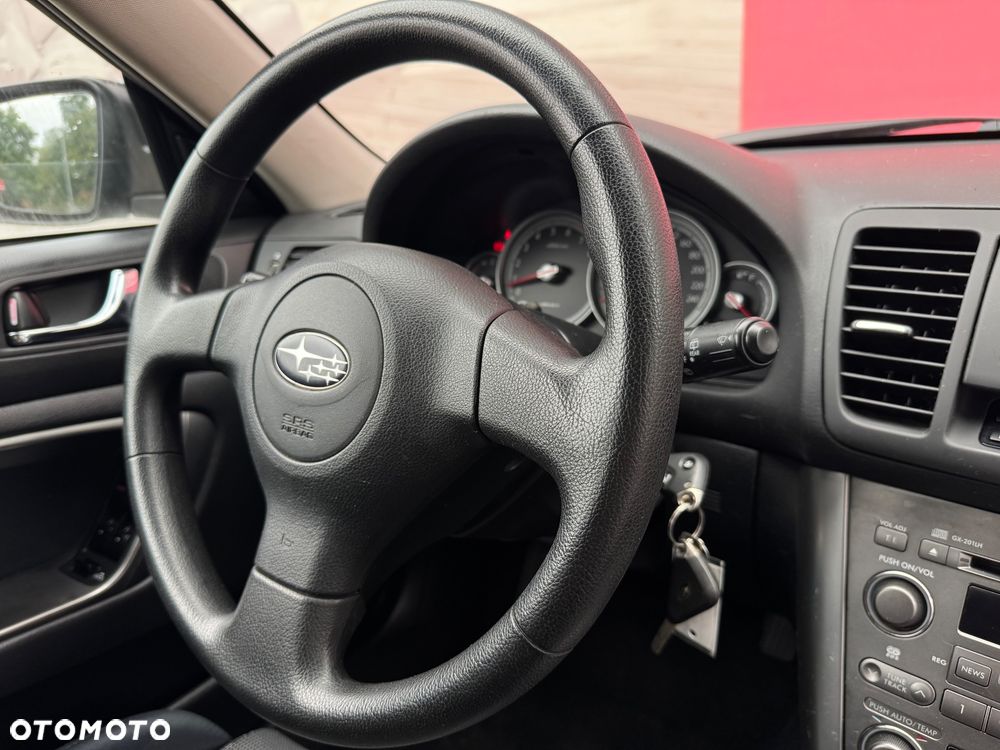 Subaru Legacy - 17