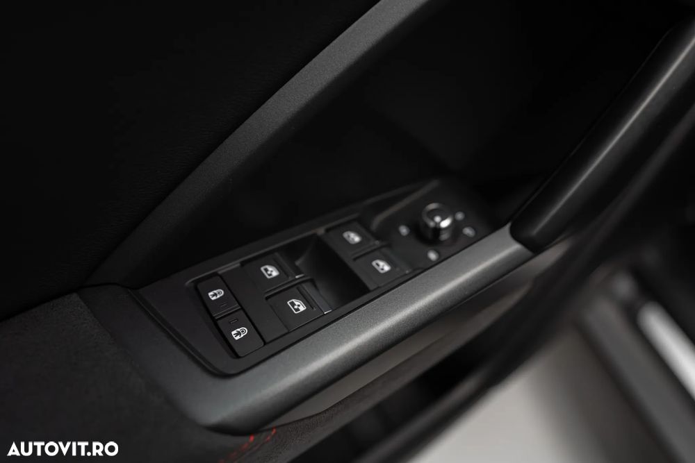 Audi RS Q3 RSQ3 Sportback quattro S tronic - 27