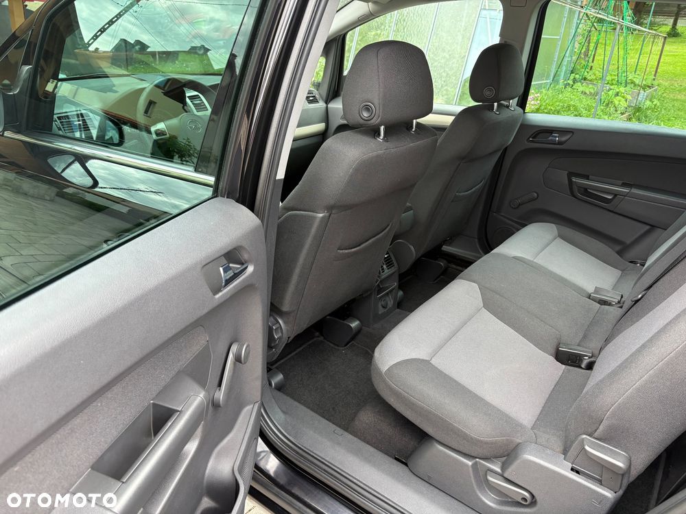 Opel Zafira 1.8 Family - 19
