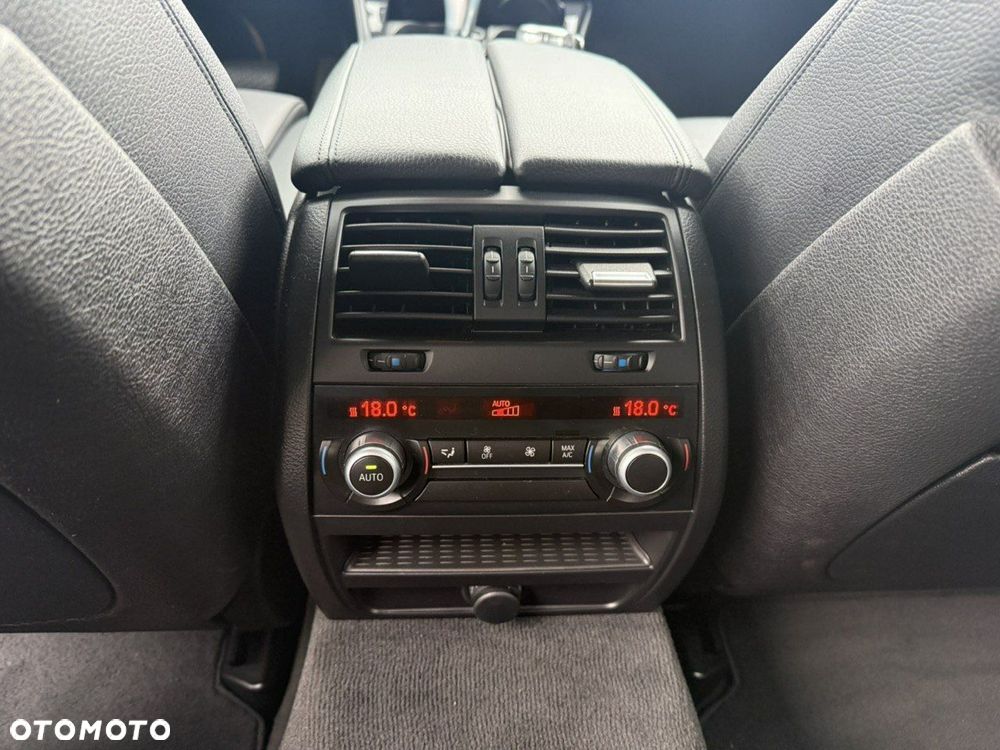 BMW Seria 5 - 23