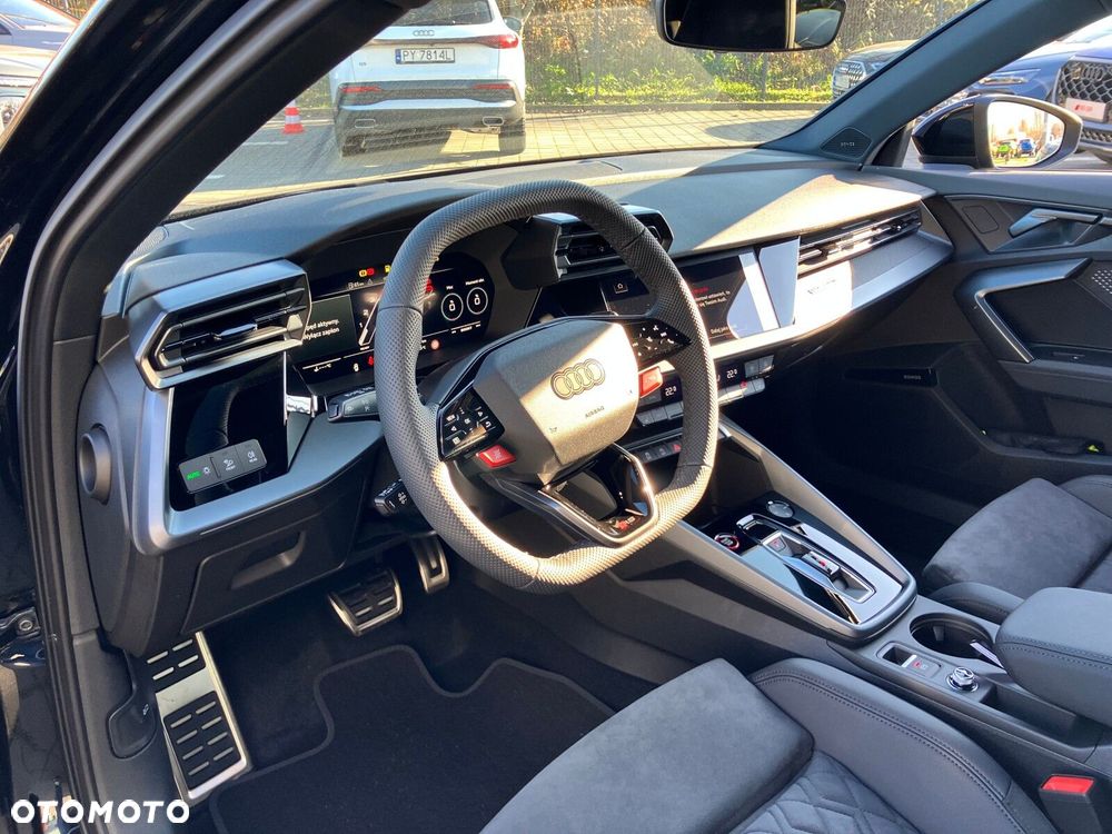 Audi RS3 Sportback - 15