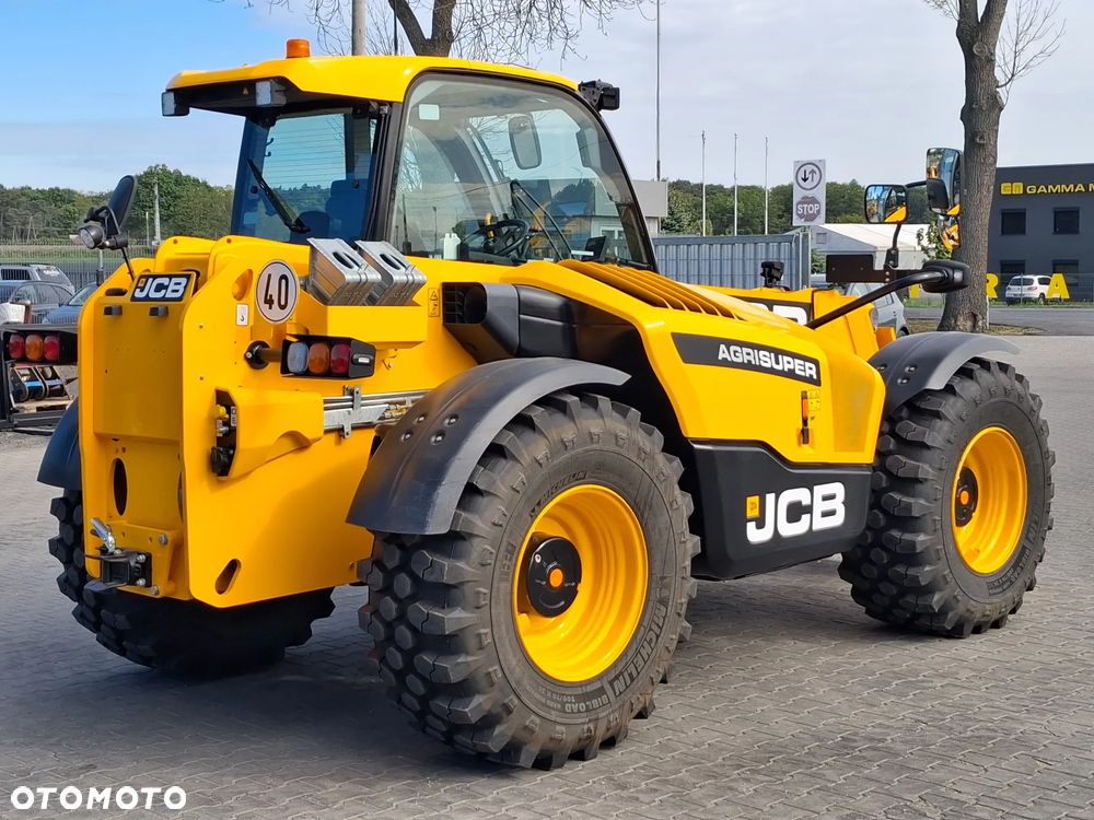 JCB 542 - 70 AGRI SUPER - 4