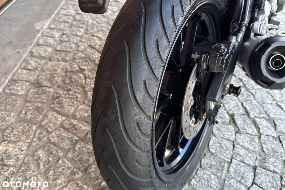 Yamaha MT - 10